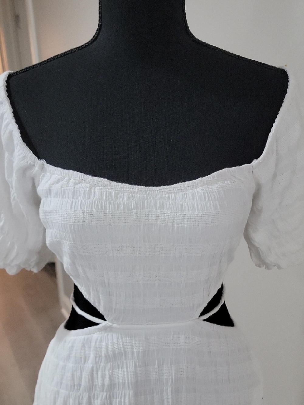 White Dress with Puff Sleeves and Side Cutouts - Picture 8 of 11